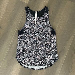 Lululemon Floral Racerback Top - Size 4 - NWOT!